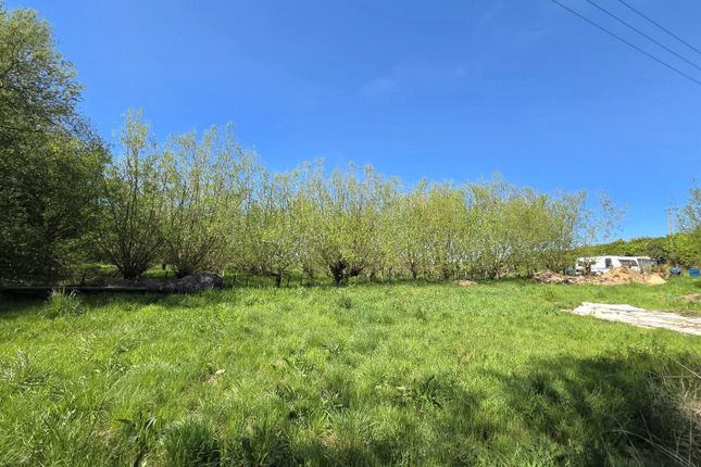 Land, in Low Road, £20,000