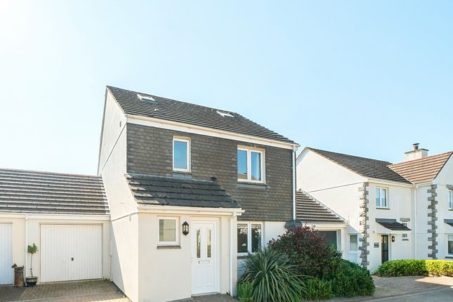 4 bed property, in Oak Park, £350,000
