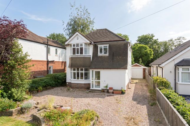 3 bed property, in Whinfield, £625,000
