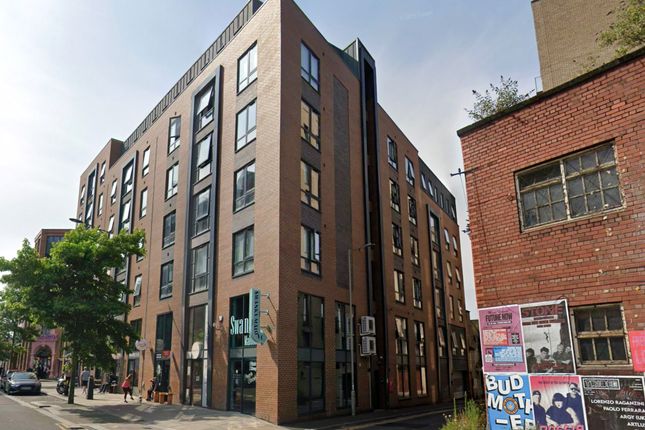 1 bed property, in Jamaica Street, £36,000