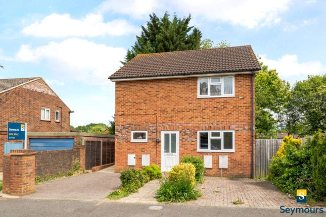 1 bed property, in Guildford, £230,000
