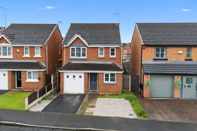 3 bed property, in De Haviland Way, £220,000