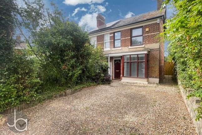 3 bed property, in London Road, £300,000