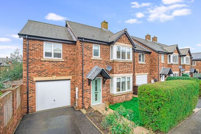 4 bed property, in Tesla Lane, £425,000