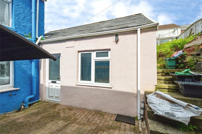 1 bed property, in New Road, £55,000