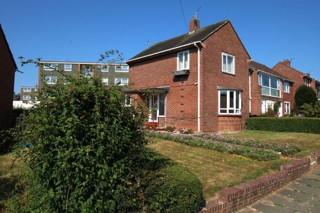 2 bed property, in 2 Bedroom House, £220,000