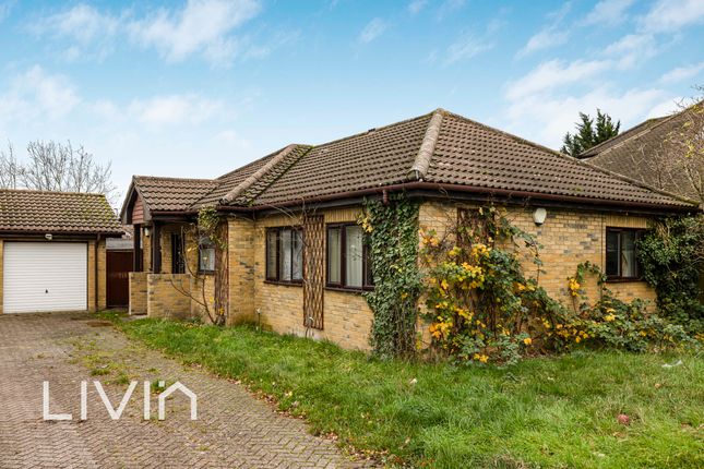 3 bed property, in Littlebrook Close, £500,000