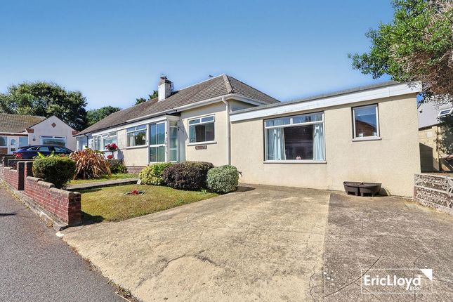 3 bed property, in Weston Close, £285,000