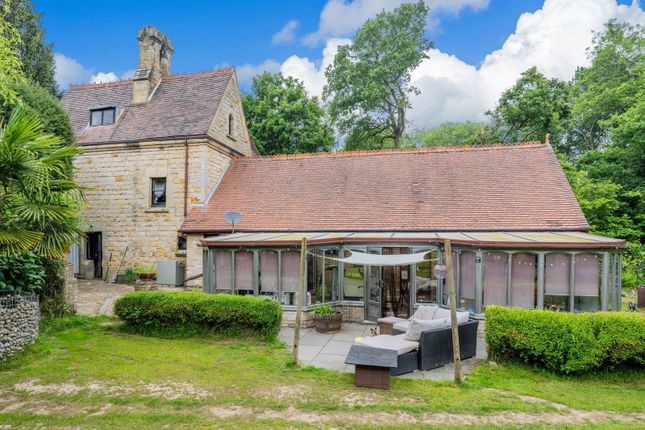 5 bed property, in Wilderwick Road, £1,000,000