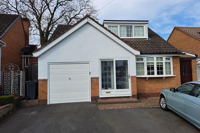 3 bed property, in Allesley Close, £425,000