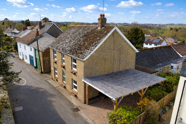 6 bed property, in Ridgeway, £620,000