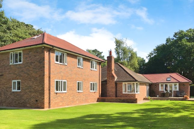 5 bed property, in Stannage Lane, £1,150,000