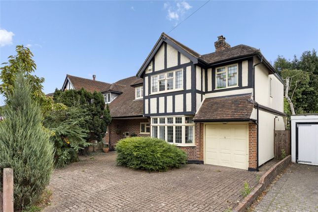 4 bed property, in The Woodlands, £1,000,000