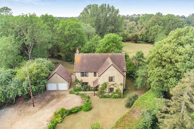 4 bed property, in Mixbury Brackley, £1,000,000