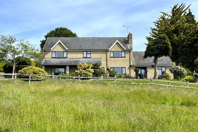 4 bed property, in Cheriton Bishop EX6, £875,000