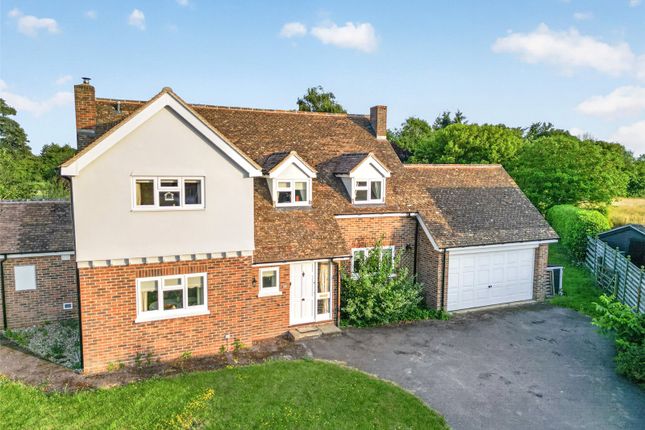 4 bed property, in The Winthrops, £825,000