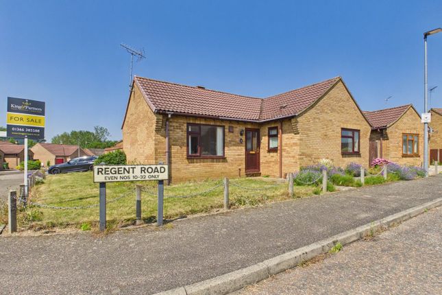 2 bed property, in Regent Road, £225,000