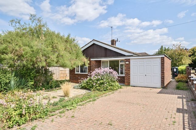 4 bed property, in Holly Drive, £595,000