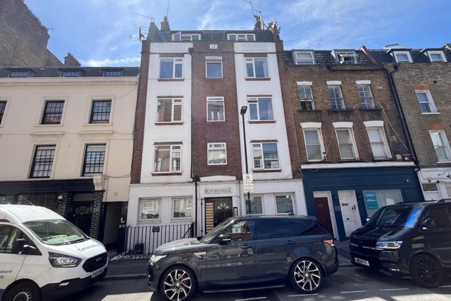 1 bed property, in Lisson Street, £250,000