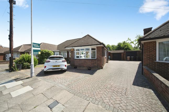 3 bed property, in Abingdon Road, £425,000
