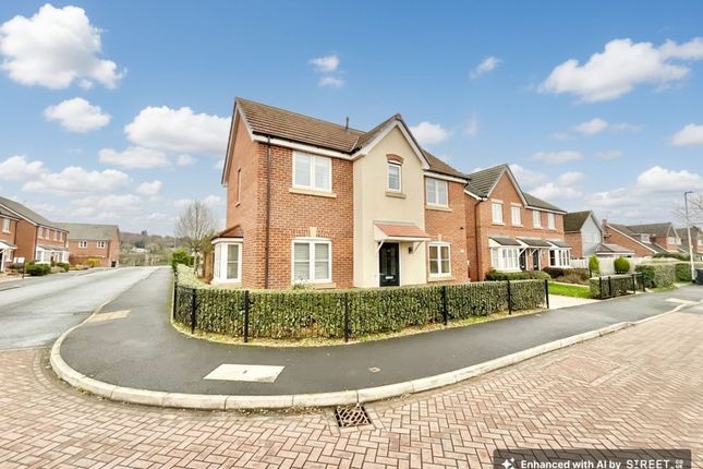 3 bed property, in Gateway Avenue, £350,000