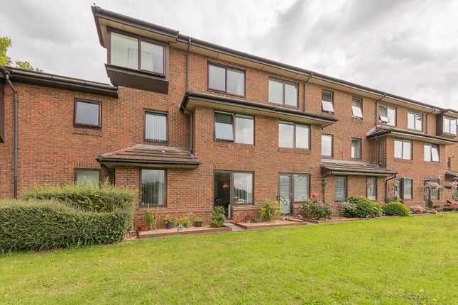 1 bed property, in Bushfield, £44,999