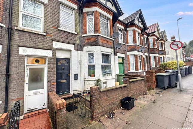 4 bed property, in Havelock Road, £270,000