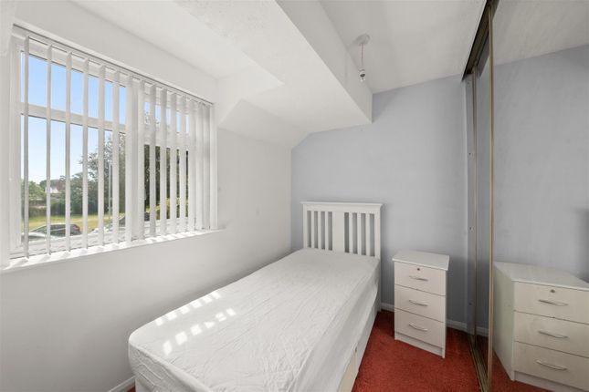 Studio, in Regents Close, £110,000