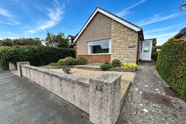 2 bed property, in Fairfield Close, £249,950