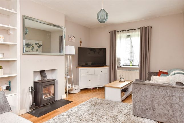 3 bed property, in Cuckmere Way, £400,000