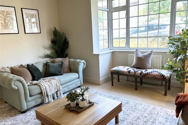 3 bed property, in Dudley Road, £480,000