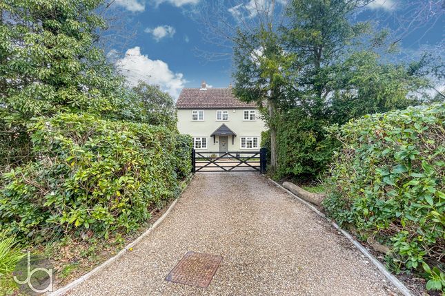 4 bed property, in Chapel Road, £700,000