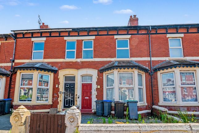 4 bed property, in Chesterfield Road, £55,000