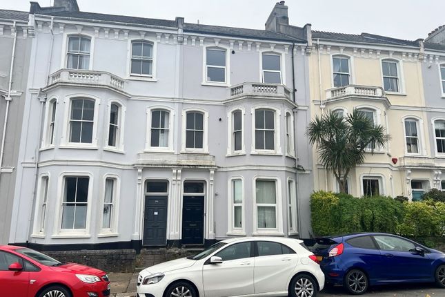 1 bed property, in Flat 3 207 Stuart Road, £60,000