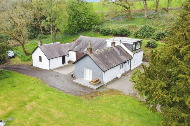 2 bed property, in Marchbankwood, £330,000
