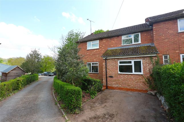 2 bed property, in Summerpool, £120,000
