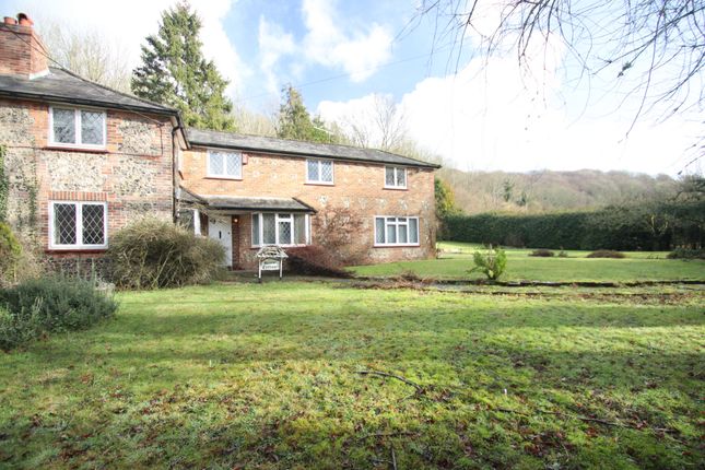 4 bed property, in New Barn Lane, £800,000