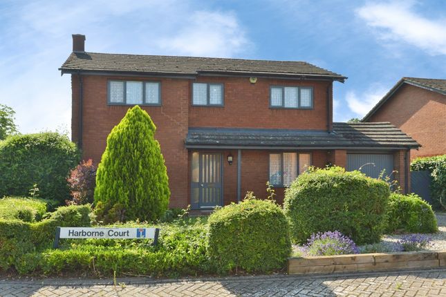 4 bed property, in Harborne Court, £410,000
