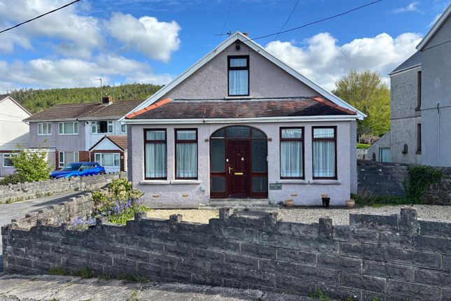 3 bed property, in Danlan Road, £199,995