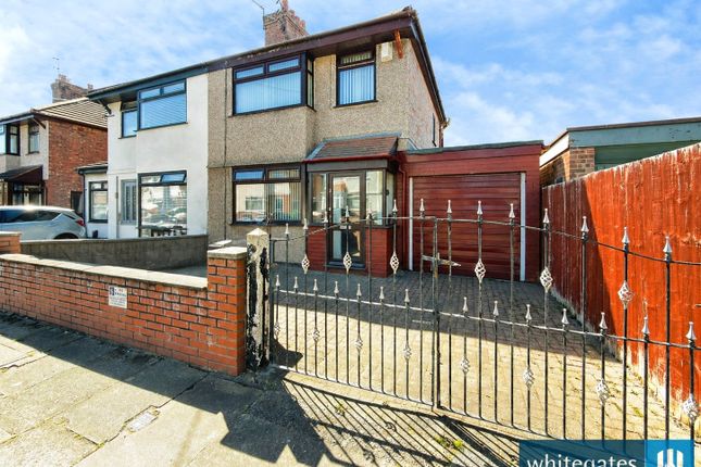 3 bed property, in Wylva Avenue, £250,000