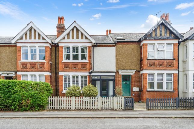 2 bed property, in Church Road, £590,000