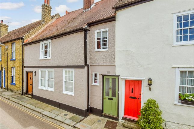 2 bed property, in Bowling Street, £274,950