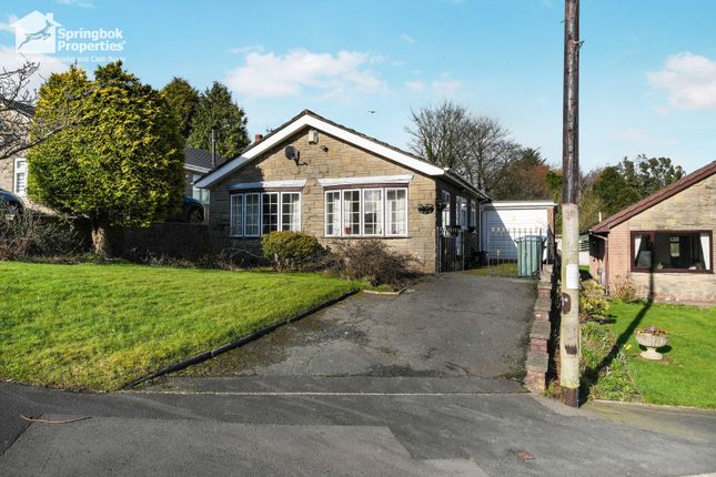 3 bed property, in Bankside Close, £230,000