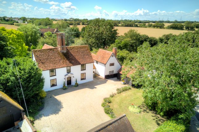 5 bed property, in The Street, £900,000
