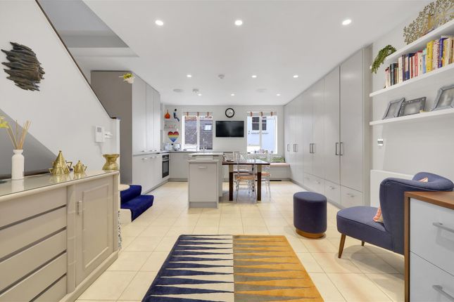 2 bed property, in Elvaston Mews, £1,250,000