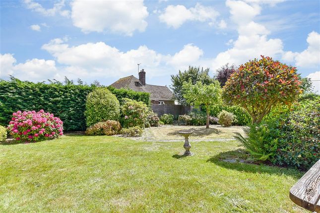 2 bed property, in Coldharbour Lane, £425,000