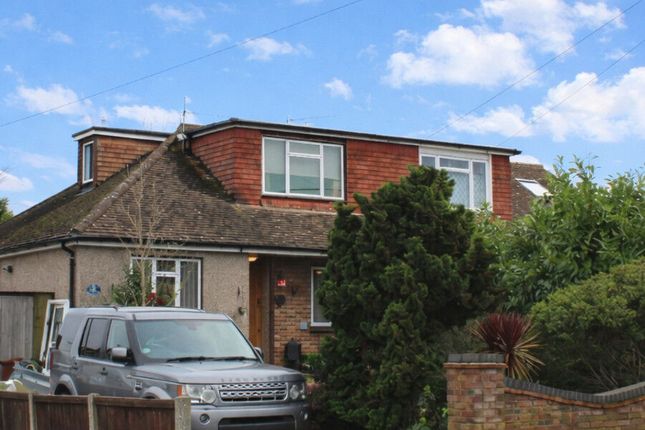 2 bed property, in Badger Hall Avenue, £400,000