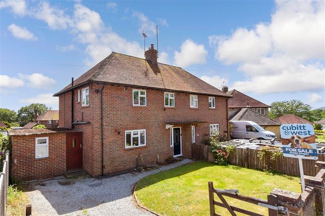 3 bed property, in Wyphurst Road, £475,000