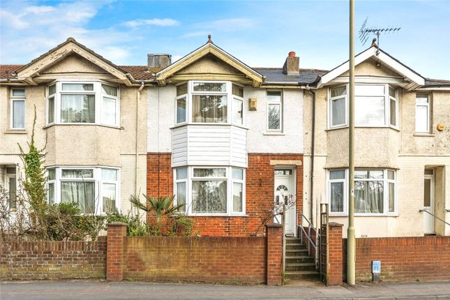 3 bed property, in Junction Road, £220,000