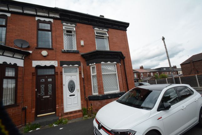 3 bed property, in Nelson Drive, £170,000